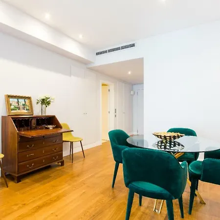 Your In Palacio Do Bairro Alto Apartment *